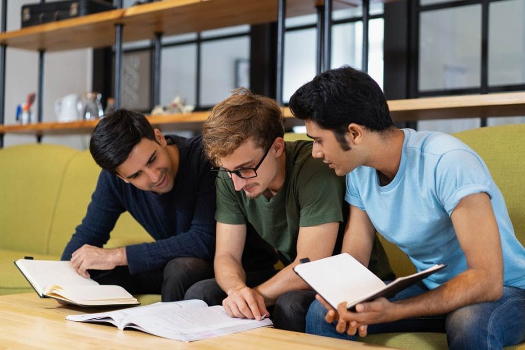 trabajo-para-estudiantes-universitarios
